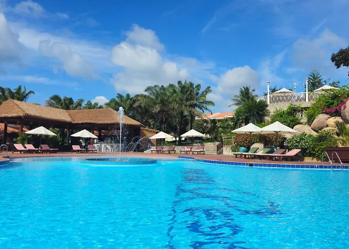 Phu & 5* Phan Thiết