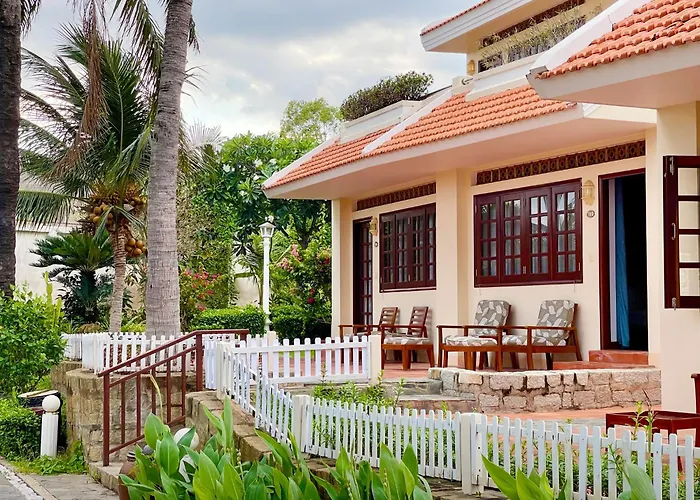 Phu & 5* Phan Thiết