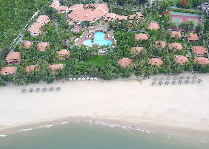 Phu & 5* Phan Thiết