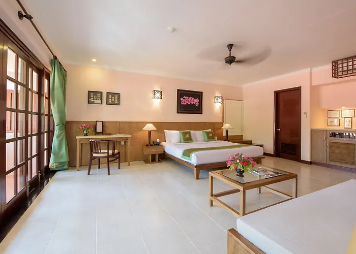 Phu & Khu nghỉ mát Phan Thiết