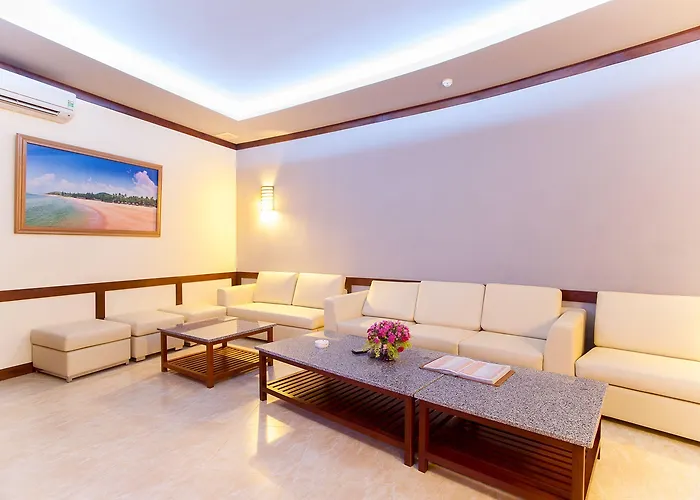 Phu & 5* Phan Thiết