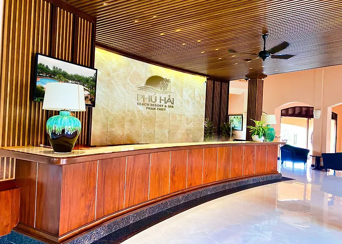 Phu & Khu nghỉ mát 5*